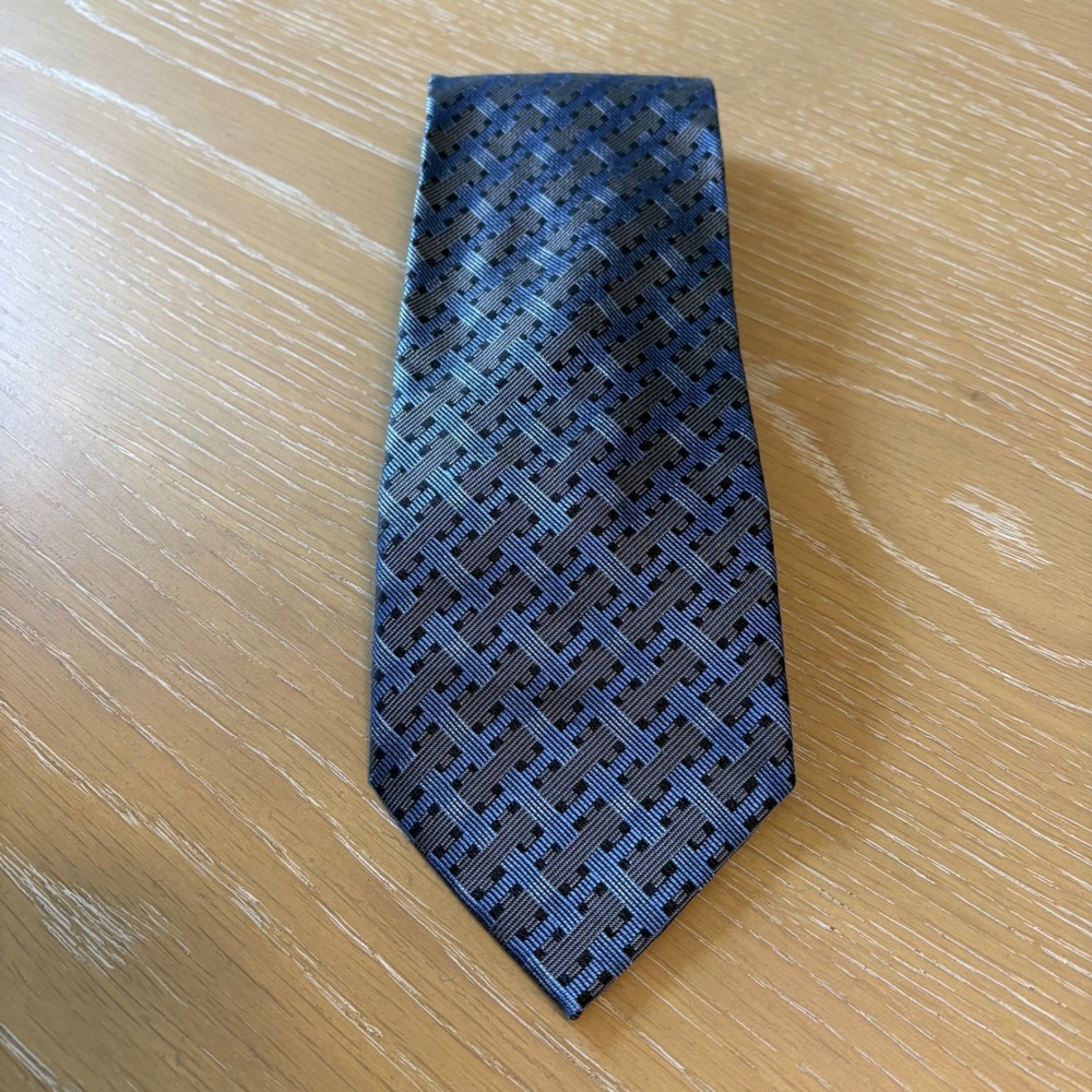 Kenneth Cole New‎ York Mens Blue Black Woven Geometric Silk Necktie Handmade